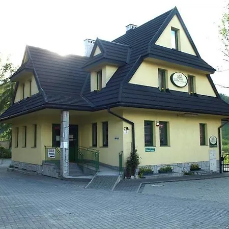 Vendégház Willa Zakowilla